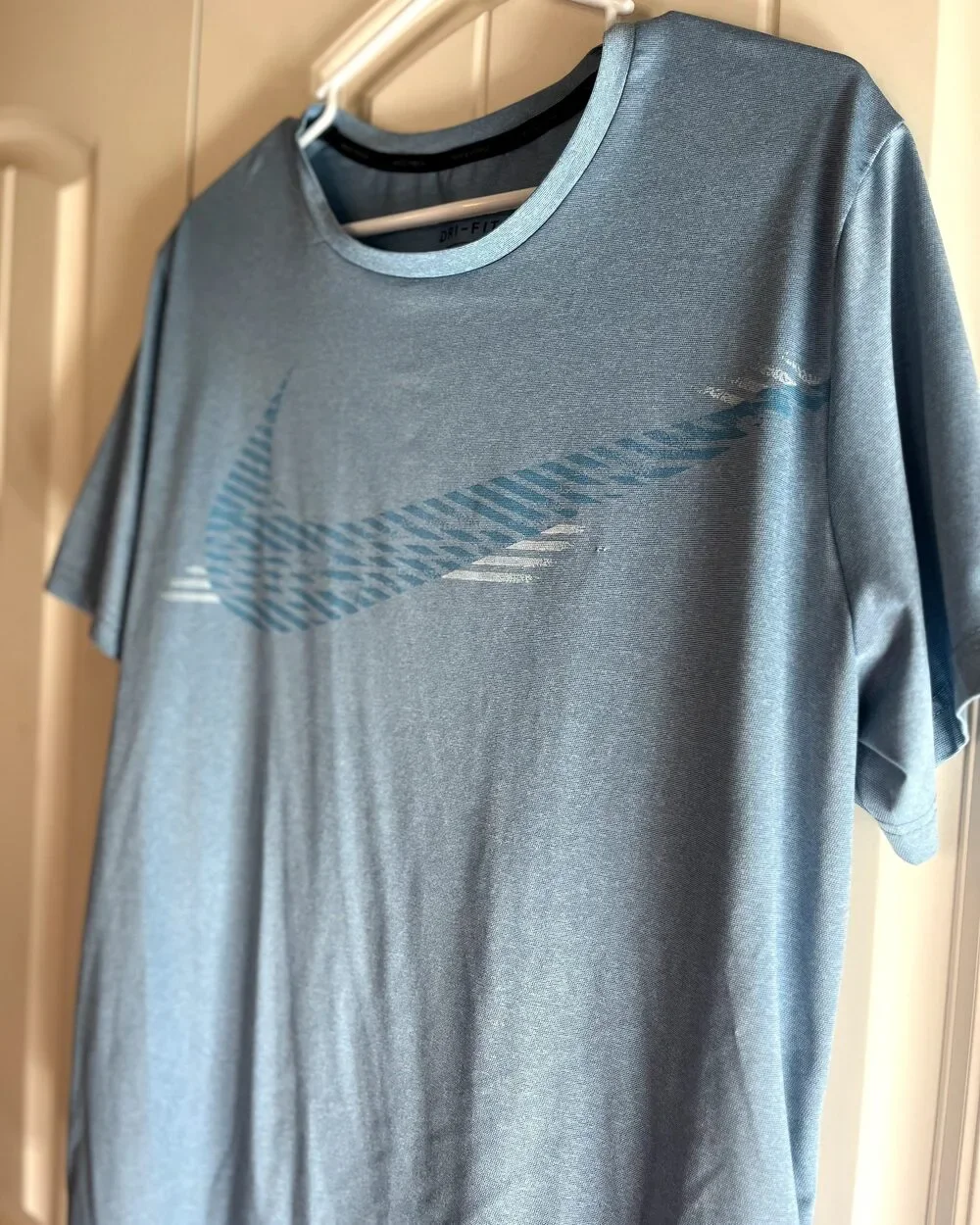 Nike Pro Dri-FIT Men's Large Blue Graphic Athletic Shirt Short Sleeve Running Gy